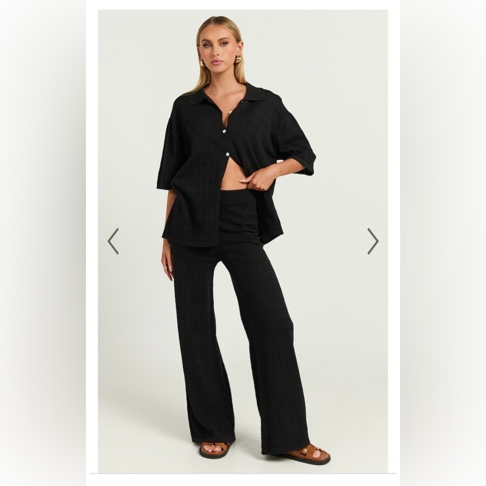 Show Po Tommy Knit Button Through Top in Black NWT